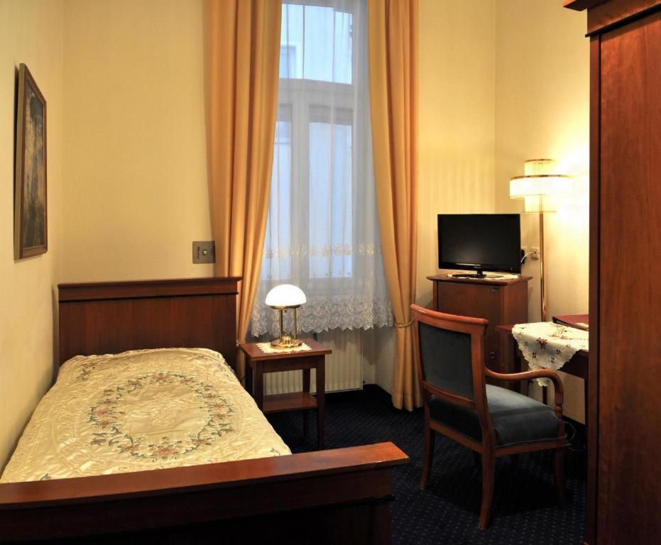 Zimmervermietung Fischer-Vroni-Am-See Gmunden Exterior photo